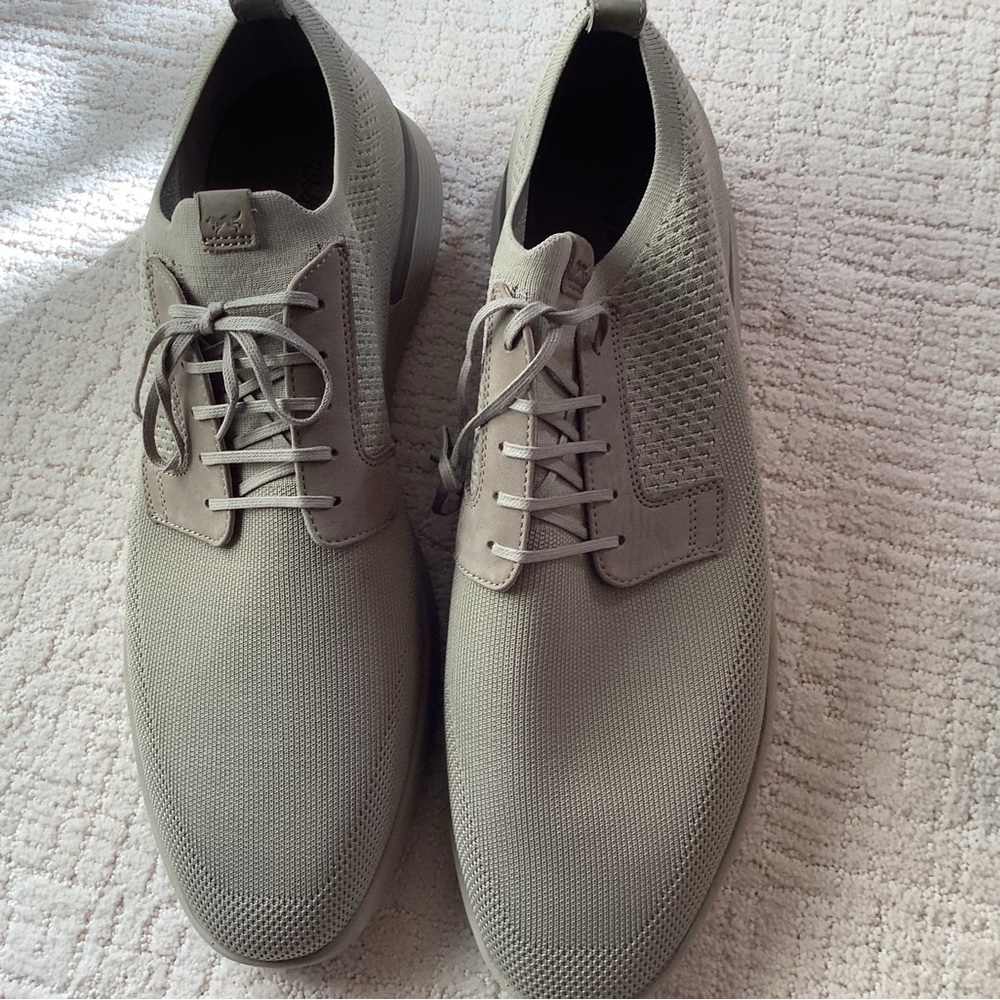 Wolf & Shepherd Taupe Super Comfort Dress Shoes - Picture 2 of 12